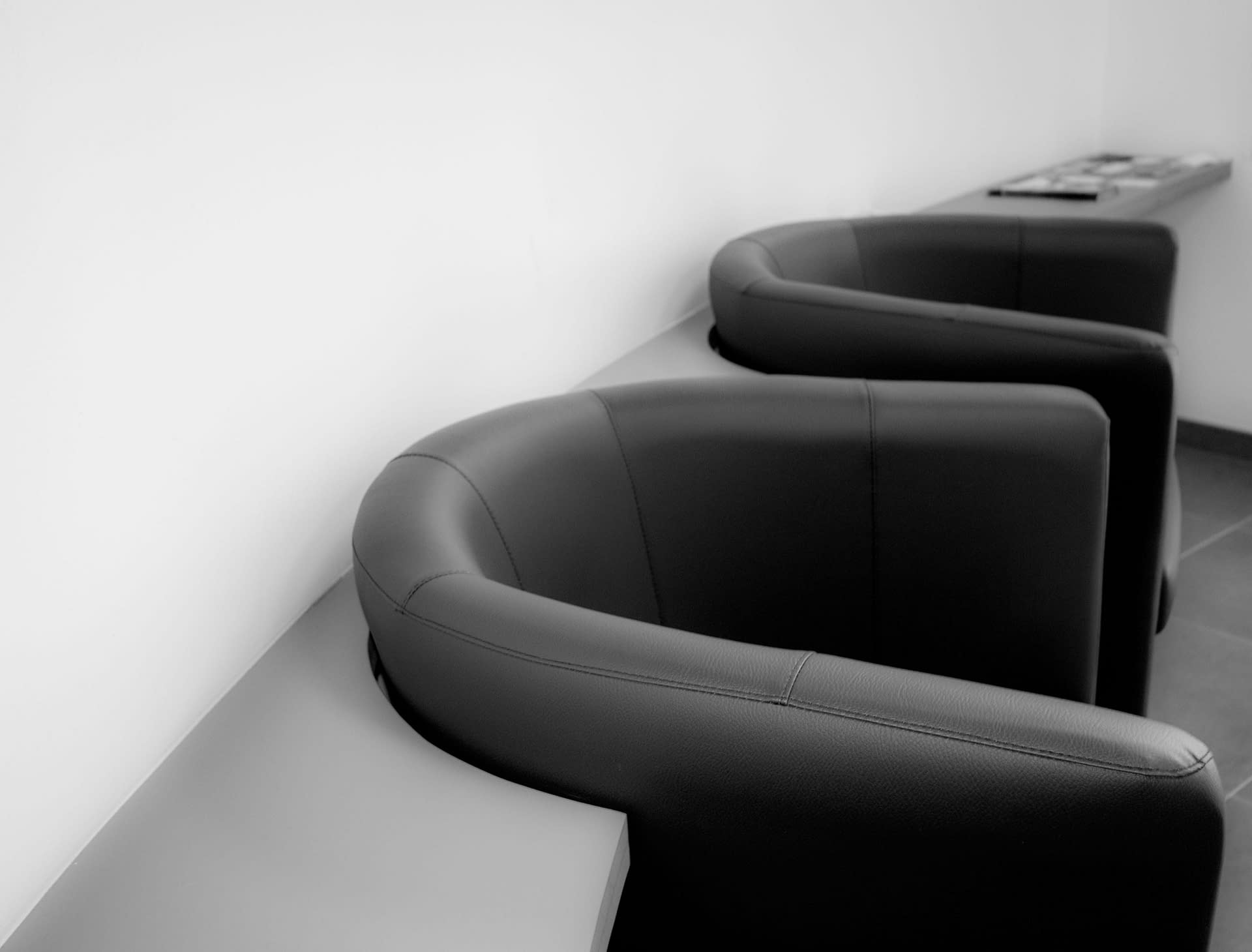 modern waiting area chairs